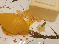 紫罗兰白巧克力-皇冠假日酒店-B&G51餐厅