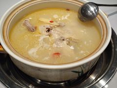 酸萝卜老鸭锅-gleeglee乐溢亦茶(合生汇店)