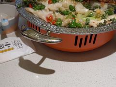 -小鱼小牛·鱼牛干锅·脆鱼火锅(世欧广场店)