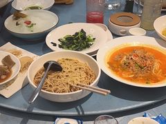 -海鸿荟餐饮(中山北路店)