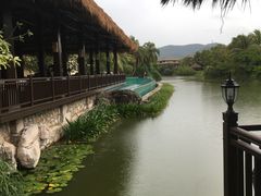 -三亚亚龙湾五号度假别墅酒店