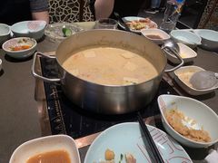 -捞王锅物料理(上海世茂广场店)