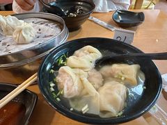 虾仁鲜肉大馄饨-真真鲜馄饨店(启蒙路店)