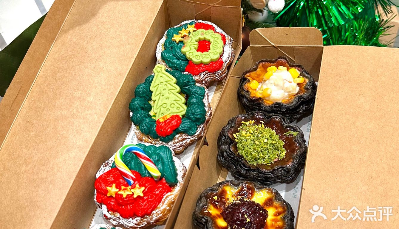 南通排队一小时！吃到了[流泪]圣诞限定🎄🎄