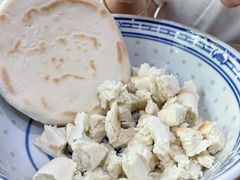 -天发芽·何记葫芦头泡馍·传统小吃(报恩寺街店)