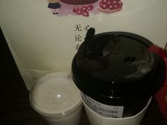 奶盖普洱-九秋茶铺(三里屯店)