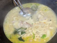 -陈大锅·岳阳鱼馆·地道岳阳菜(美食街店)