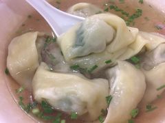 -潘国仙耳光馄饨(黄家阙路店)