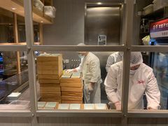 面包甜点陈列柜-浩爷羊蝎子火锅(望京店)