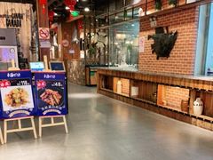 -宝燕海货工场(长江国际店)