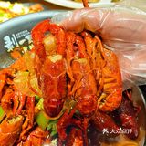 周末的快乐是这口小龙虾🦞给的❗❗