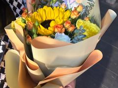 -怡花宜木鲜花店(朝阳路店)