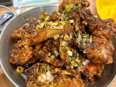 -BHC炸鸡(明洞总店)