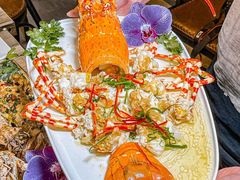 波士顿龙虾-东记炭炉·海鲜鸡煲(龙华店)