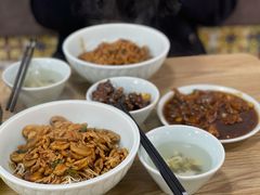 蘑菇肉丝-常熟炒浇面·沁园春面馆