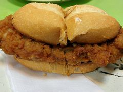 猪扒包-胜利茶餐室