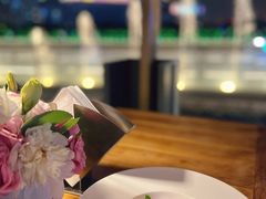 -MONICH牛排融合餐厅(和义大道购物中心店)