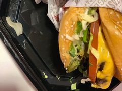 -The Habit Burger Grill 哈比特汉堡(爱琴海店)