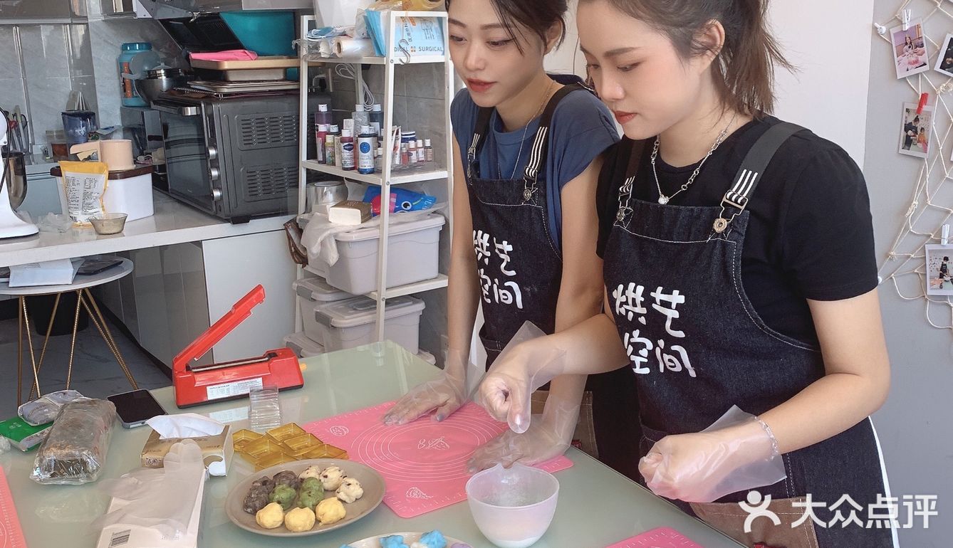超高颜值青花瓷渐变冰皮月饼l美哭不翻车无需收拾