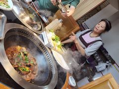-锅老头海鲜铁锅炖