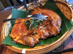 傣味香炸罗非鱼-云海肴·汽锅鸡·云南菜(天山百盛优客店)