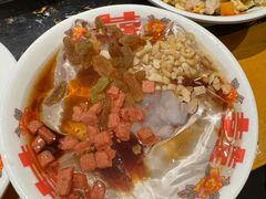 -憨孃孃·重庆老火锅(红山黑金店)