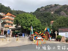-龙泉岩寺庙群