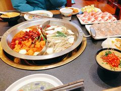 -沸炉重庆老火锅(军事博物馆店)