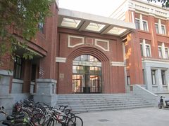 -华东政法大学(松江校区)