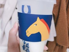 茉莉鲜奶绿-春丽小马(济南恒隆广场店)