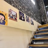 👭和小姐妹们拍照打卡的韩餐店