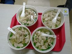 -周震馄饨