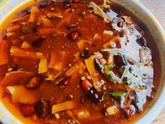 -盐帮食坊•小河帮川菜(四川师大店)