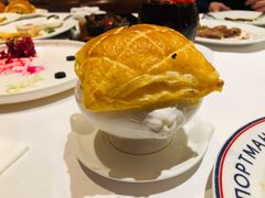 酥皮奶汁鲍鱼海鲜汤-波特曼西餐厅(南岗店)