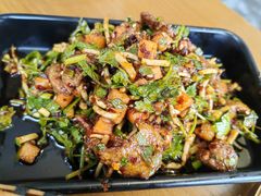 -包整·丝娃娃(一览甲秀楼风景店)