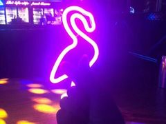 -UP嘻哈酒吧(粉巢店)