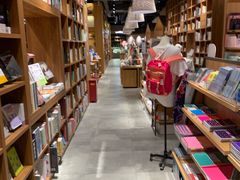 -百新书局(尚悦湾店)