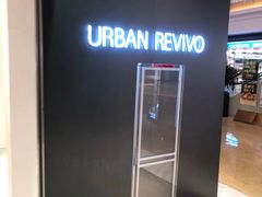 -URBAN REVIVO(欢乐海岸购物中心店)