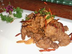 蒜片香辣牛肉-南阳食府·河南豫菜(南阳驻京办店)