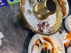 -徐记小怪兽肉蟹煲(中央大街店)