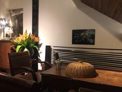 -Cuc Gach Quan Restaurant