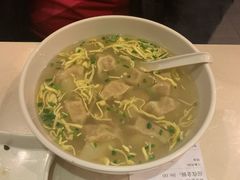 鲜肉小馄饨-东泰祥生煎馆(重庆北路店)
