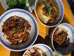 -沪西老弄堂面馆(定西路店)