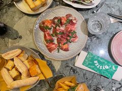 -普朗姆生蚝牛排馆 The Plump Oyster(成都摩方购物中心店)