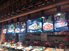 -头上红煨盐鸡·非遗院子餐厅