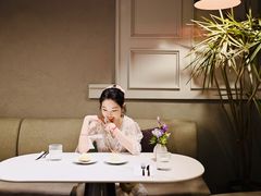 -潮一不贰·法式甜品·生日蛋糕·西式简餐(外滩店)