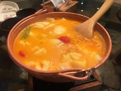 版纳野果酸汤鱼-云海肴·汽锅鸡·云南菜(天山百盛优客店)