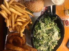 -The Habit Burger Grill 哈比特汉堡(复兴soho店)