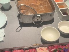 -左庭右院鲜牛肉火锅黑金店(陆家嘴中心店)