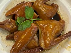 -郑猛记石岐鸽主题餐厅(长江店)